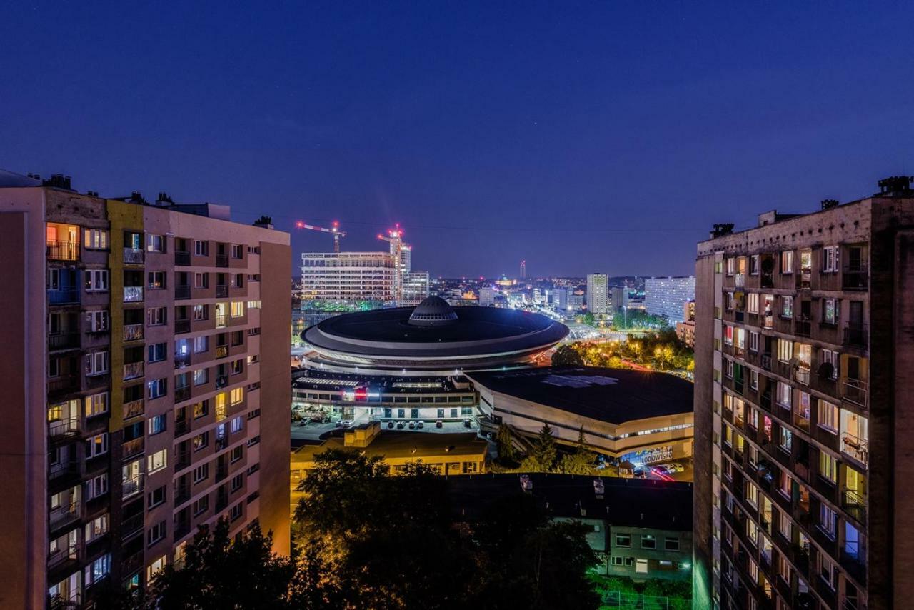 Okno Na Spodek Katowice Esterno foto